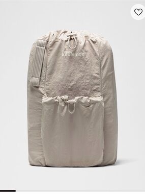 Lululemon 2 in 1 Convertible Backpack 21L